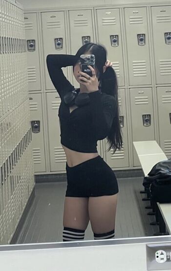 Full leaked Alrightcarina private onlyfans photo