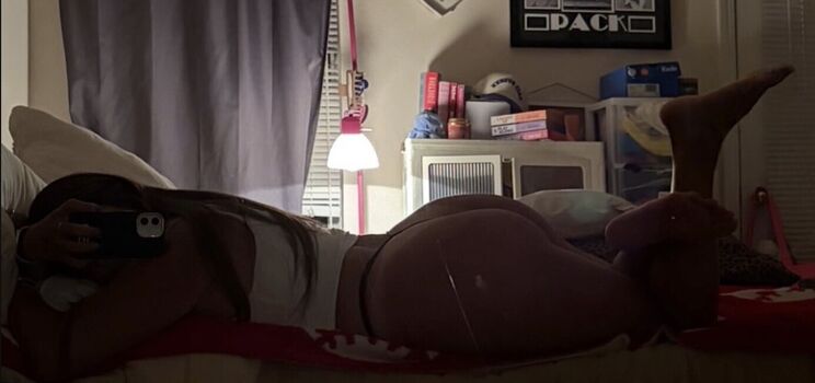 Full leaked Alyssiapaige private onlyfans photo