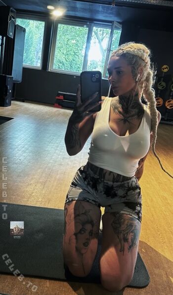 Full leaked Amk private onlyfans photo