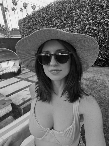 Angela Petruzziello