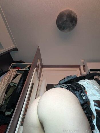 Full leaked Angelnoukie private onlyfans photo