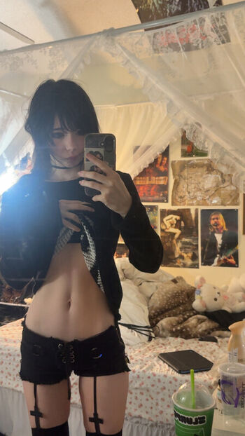 Full leaked Ashisbees page private onlyfans photo