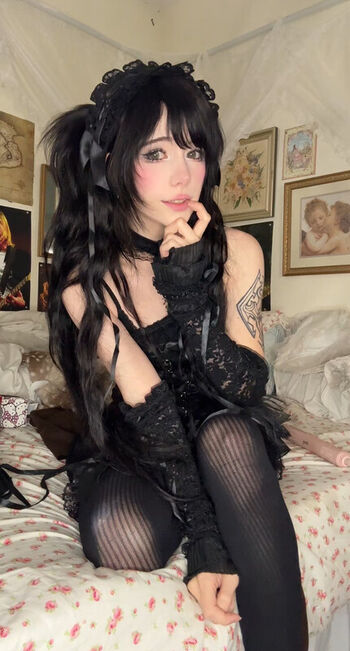 Full leaked Ashisbees page private onlyfans photo