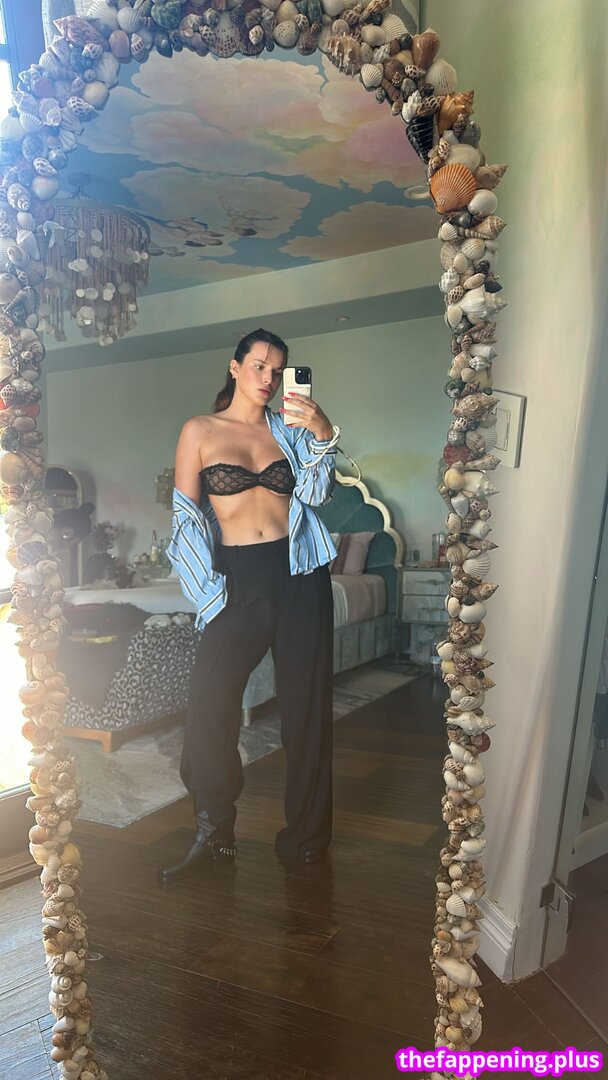 Bella Thorne
