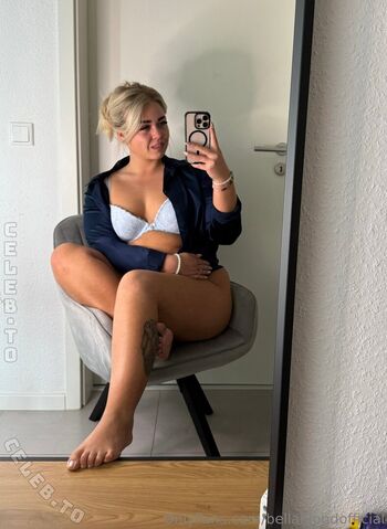 Full leaked Bellablondofficial private onlyfans photo