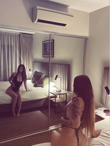 Full leaked Chlocaine private onlyfans photo