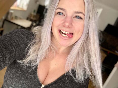 Full leaked Claraaa s private onlyfans photo
