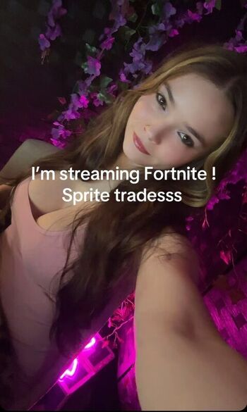 Full leaked Clumsy ori private onlyfans photo