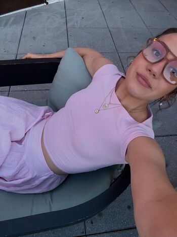 Full leaked Courtney sarault private onlyfans photo