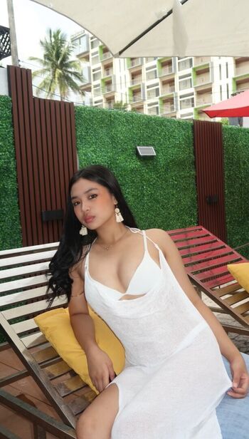 Full leaked Elara lyyy private onlyfans photo
