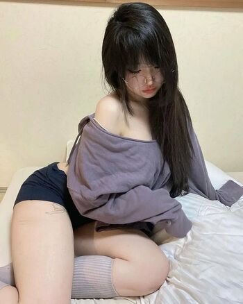 Full leaked Enhypeden private onlyfans photo