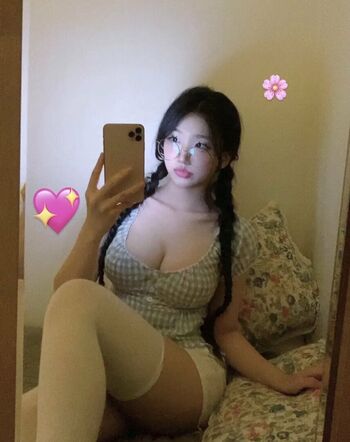 Full leaked Enhypeden private onlyfans photo