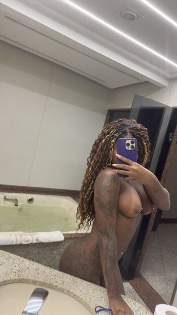 Full leaked Ericafrill private onlyfans photo