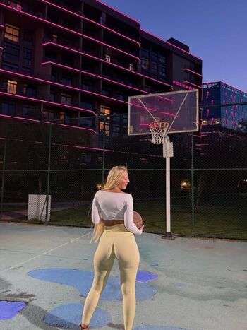 Full leaked Fidan atalay private onlyfans photo