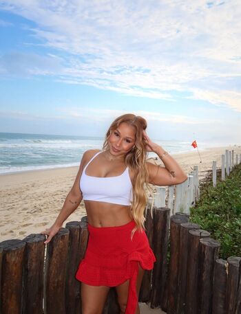 Flávia Saraiva