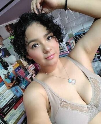 Full leaked Freakychikie private onlyfans photo