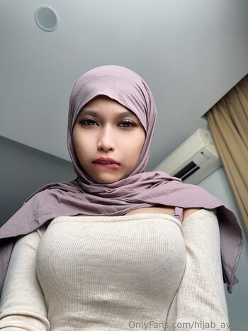 hijab_aysha