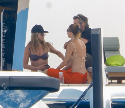 Full leaked Jennifer aniston private onlyfans photo