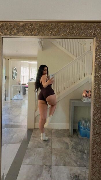 Justacargirlsara