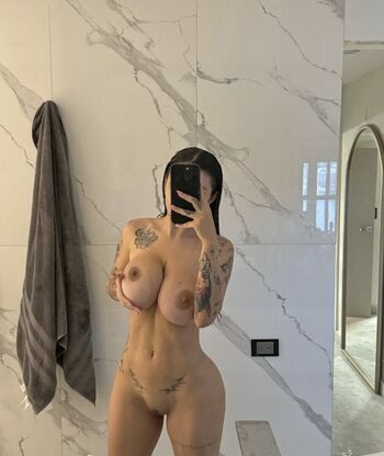 Karely Ruiz