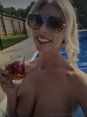 Kelly B