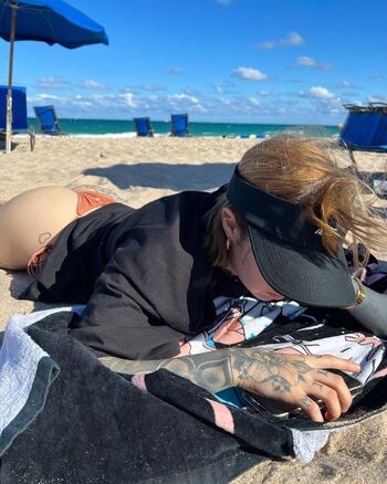 Full leaked Kindalatina private onlyfans photo