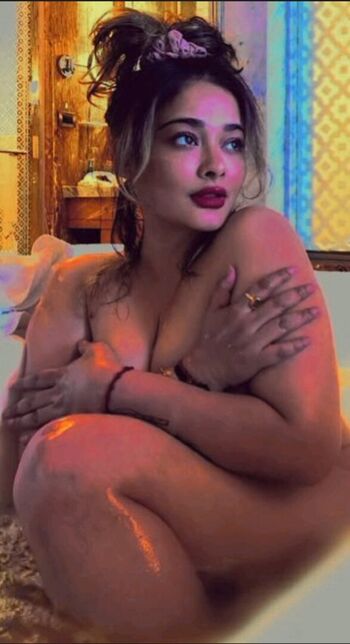 Full leaked Kiran rathore private onlyfans photo