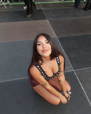 Full leaked Knbbyknees private onlyfans photo