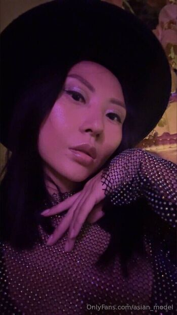 Full leaked Lily private onlyfans photo