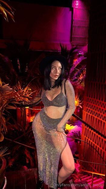Full leaked Lily private onlyfans photo