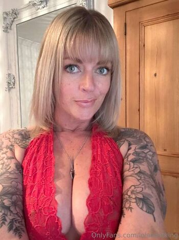 Lola Eastking