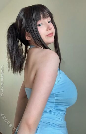 Full leaked Mina min private onlyfans photo