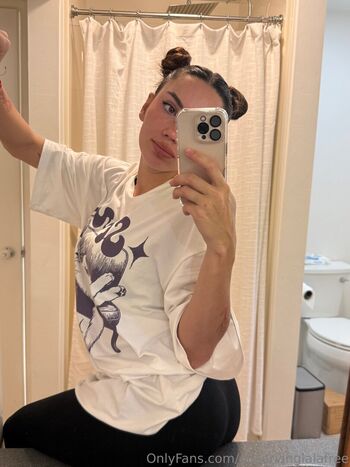 Full leaked Observinglalafree private onlyfans photo