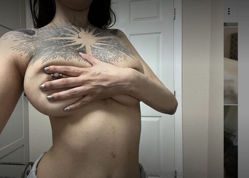 Full leaked Ofluststar private onlyfans photo
