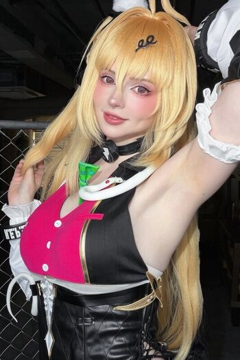 Full leaked Peachmilky private onlyfans photo