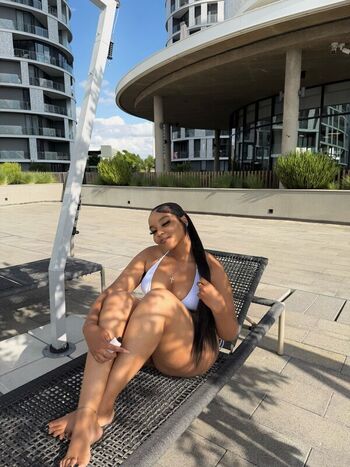 Full leaked Phobbicclwethu private onlyfans photo