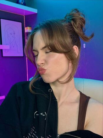 Raine Reacts