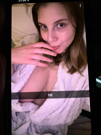 Stina Viktoria Aฬsberg