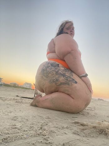 Full leaked Tallglassofjess private onlyfans photo