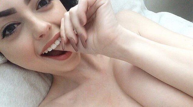Full leaked Vanillla pussy page private onlyfans photo