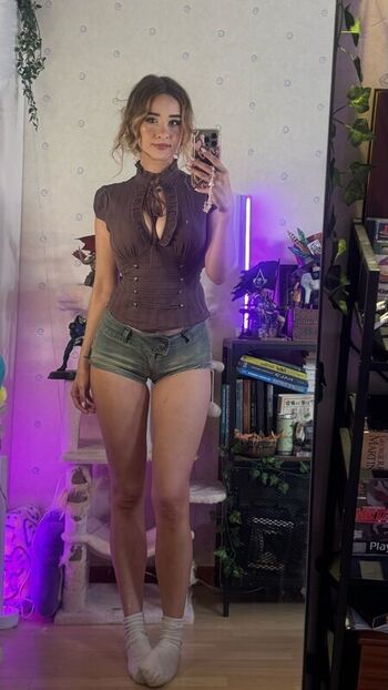 Full leaked Yaboielina private onlyfans photo
