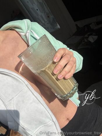 Full leaked Yadebrown free private onlyfans photo